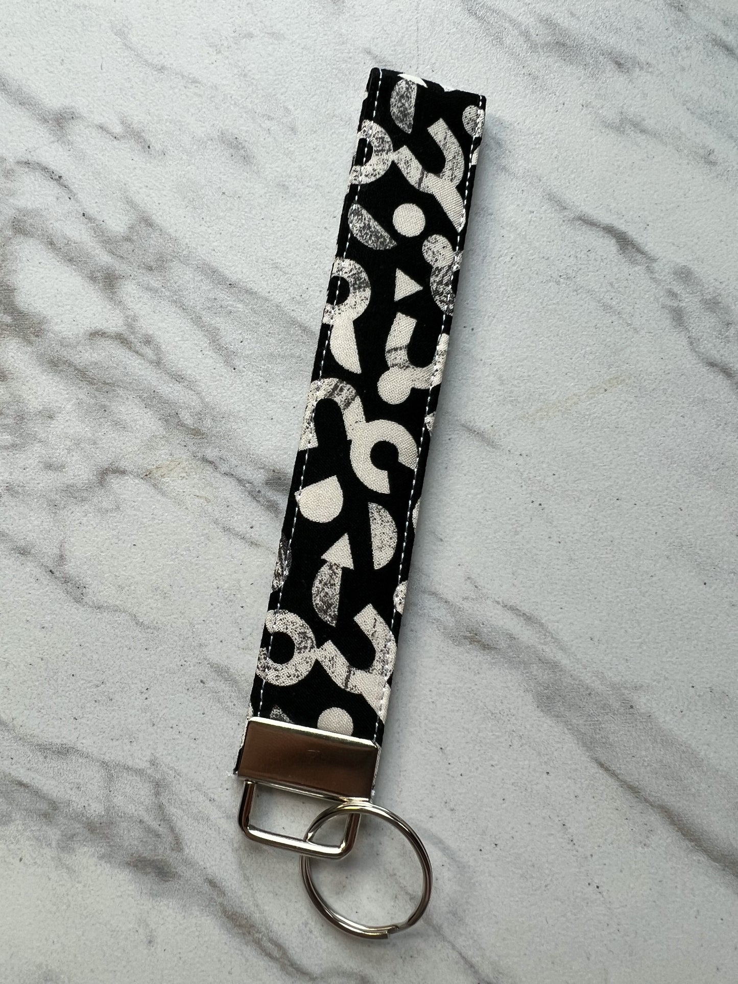 B+W Geometric Key Wristlet